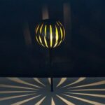 lampe solaire à led ronde en métal à poser ou à brancher